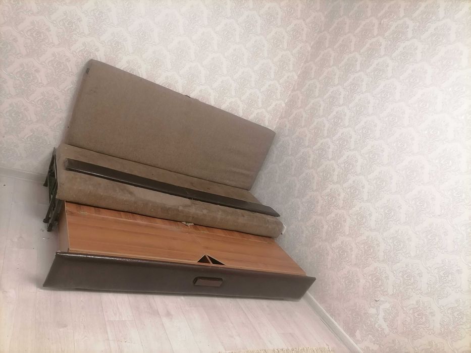 Трансформер диван три в одном.