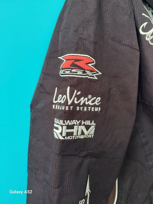 Непромокаемо, брандирано яке