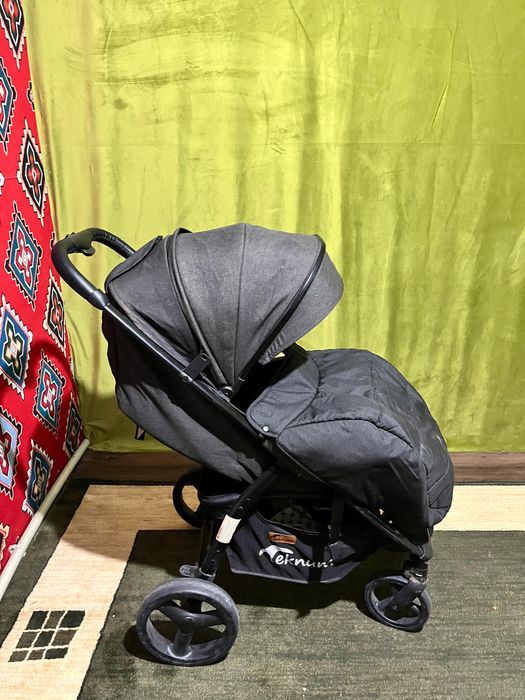 детский коляска.