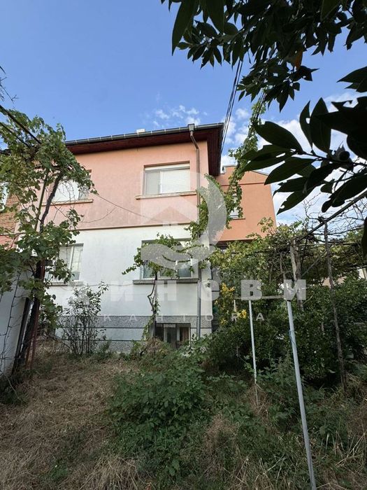 Продава се Етаж от къща в Казанлък - 139 кв.м за 771 €/кв.м - Снимка #6