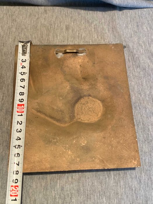 бронзов релефен плакет на философ