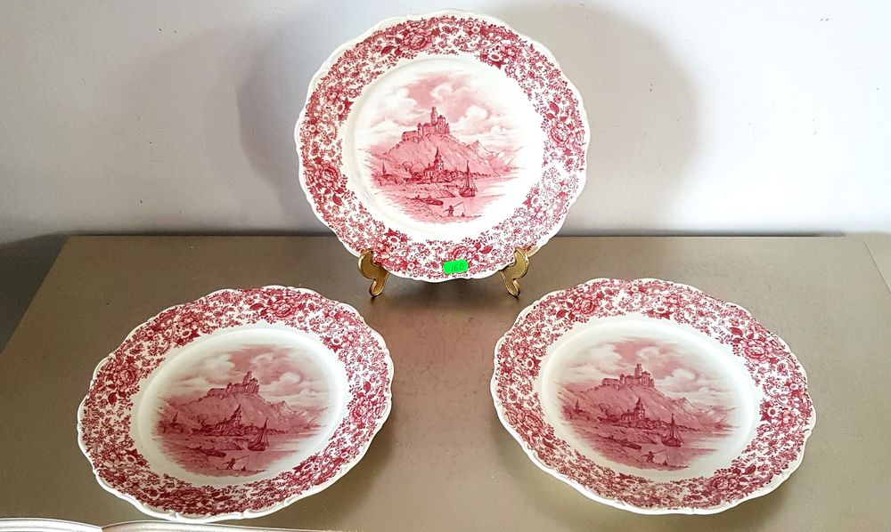 Farfurii/platouri vechi din porțelan