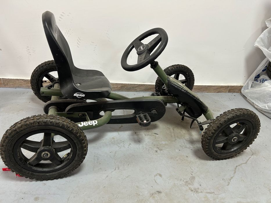 Kart pt copii Jeep