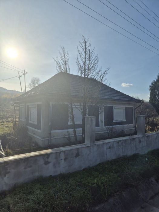 Vând casă cu teren comuna Ciucea județul Cluj