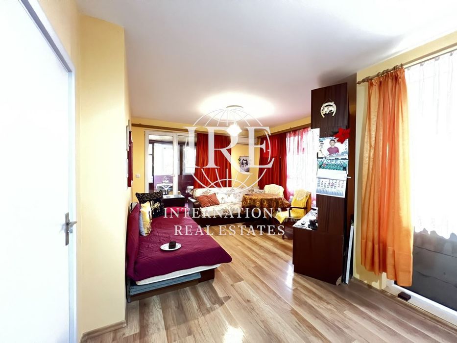 Продава се Двустаен апартамент в Варна, Възраждане 3 - 65 кв.м за 985 €/кв.м - Снимка #7