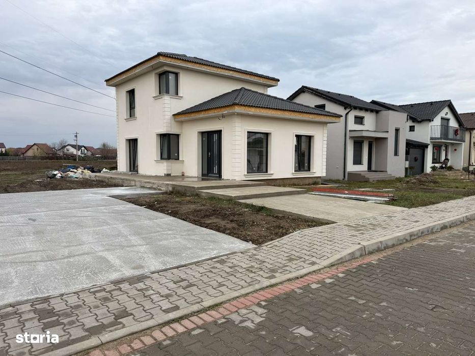 Casă nouă la cheie cu trei dormitoare, Westfield Arad
