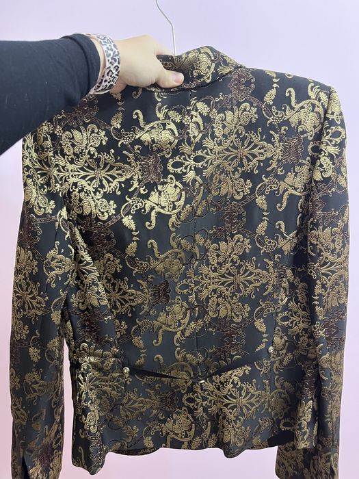 Нарядный костюм женский