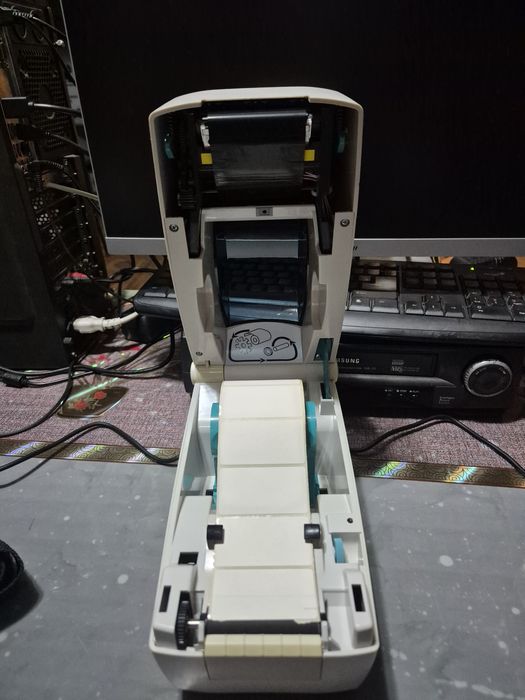 Продам термопринтер Zebra TLP 2824 Plus