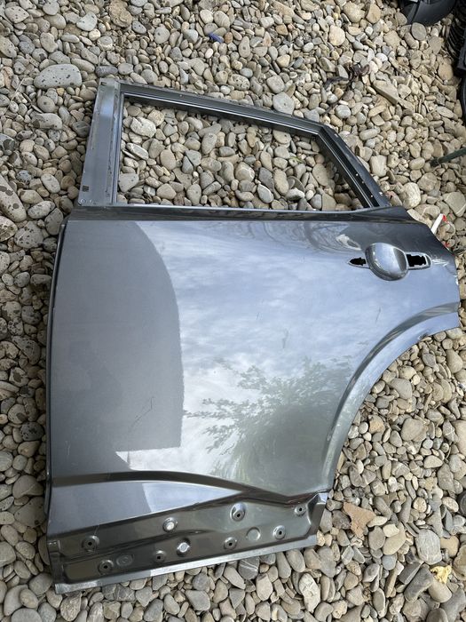 Usa stânga spate nissan qashqai.