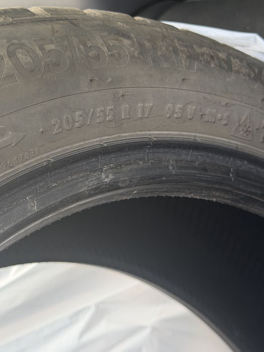 Anvelope iarnă Continental 205/55 r17