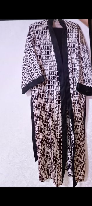 Продам женская рубашка 7000 т