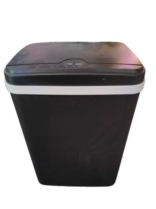 Кош за отпадъци със сензор – практичност и хигиена в ежедневието ви!