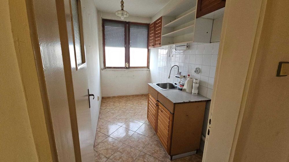 Продава се Тристаен апартамент в Пловдив, Център - 75 кв.м за 1088 €/кв.м - Снимка #3