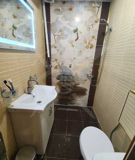 Дава се под наем Многостаен апартамент в София, Хладилника - 60 кв.м за 598.23 € - Снимка #9