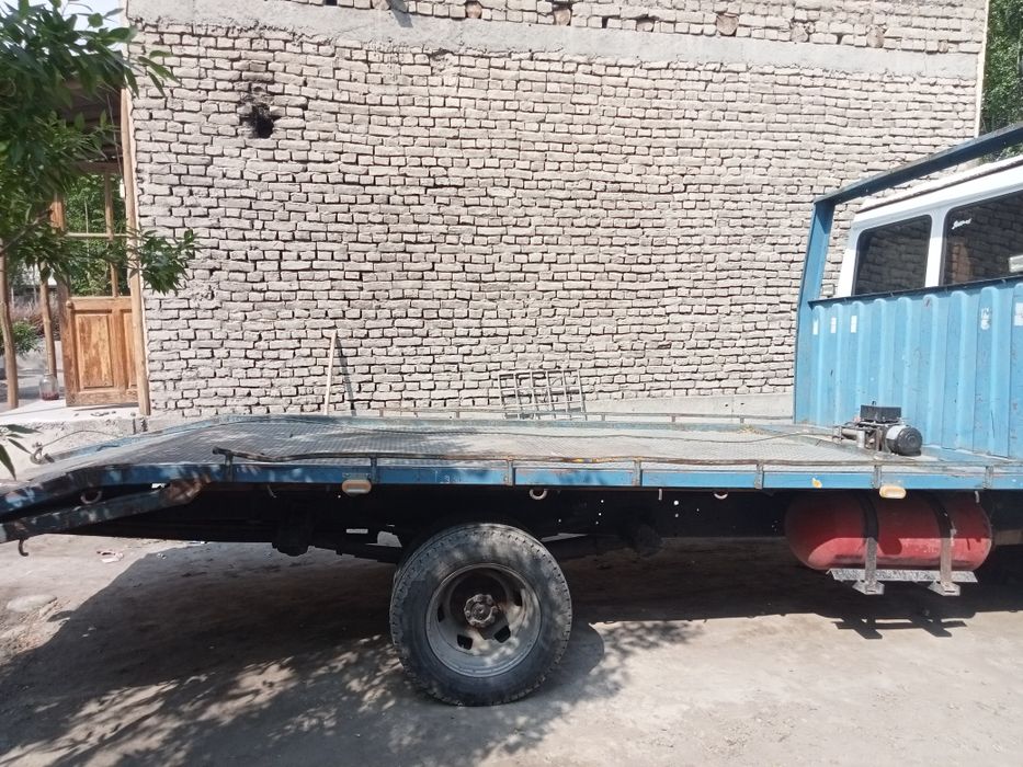 Evakuatr kuzovi sotiladi