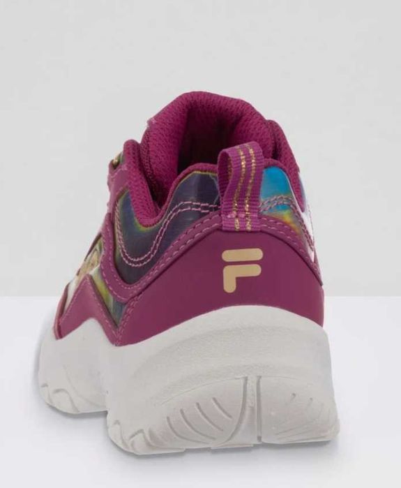 Оригинални маратонки на Fila Strada F Low Teens! 37