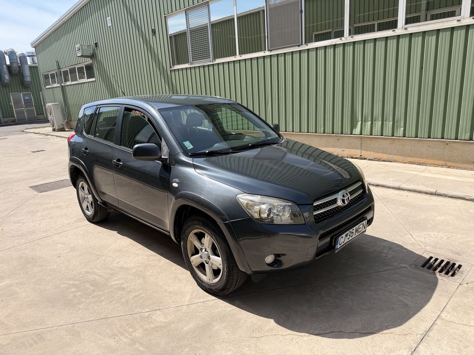 Vand Toyota Rav 4