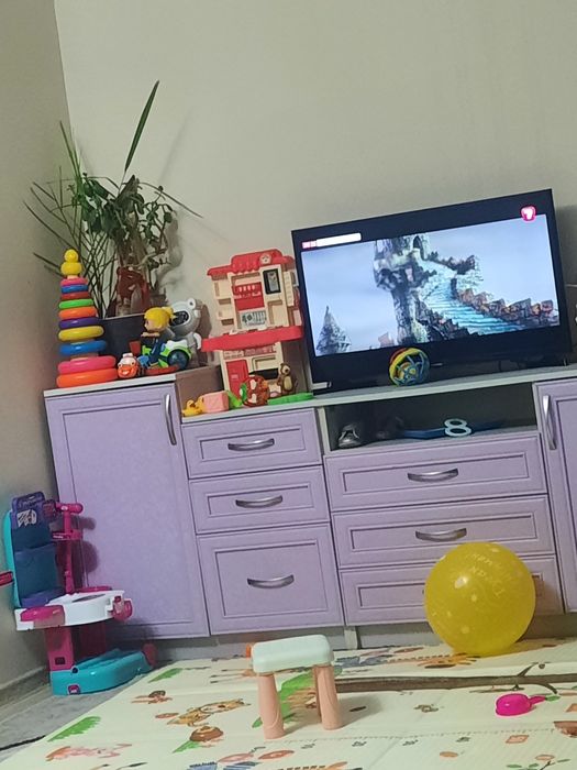 Продаю мебель комод