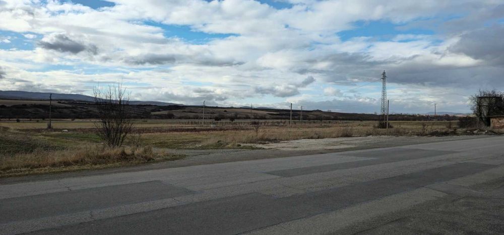 Продава се Парцел в с. Богданов дол, Област Перник - 4363 кв.м за 25 €/кв.м - Снимка #1