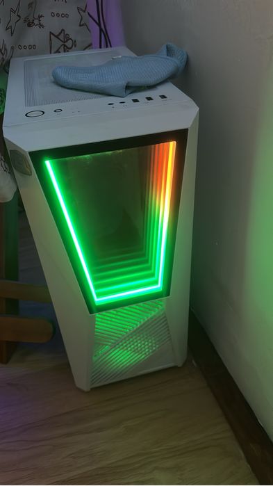 PC Gaming Complet + Monitor 120Hz – Setup Ready de Joc