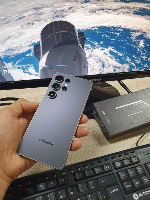 Samsung S25 Ultra 12/512Gb продам