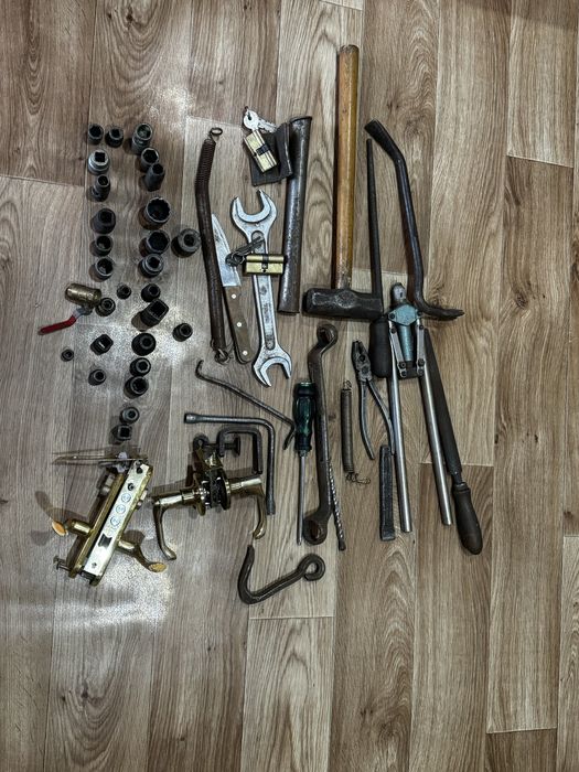 Продам инструменты