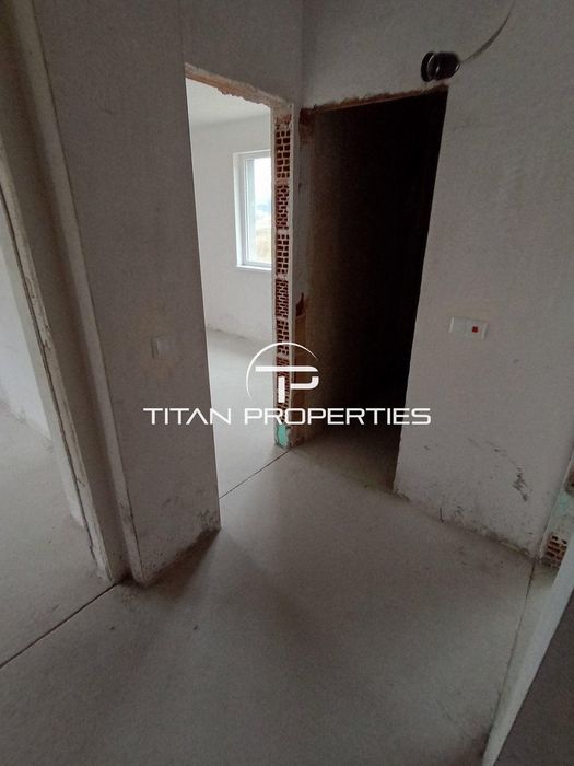 Тристаен апартамент в кв. Черно море , гр. Несебър