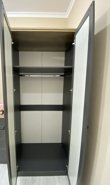 Продам Спальный гарнитур прованс