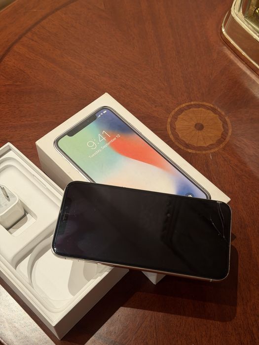 Iphone x белого цвета рабочий