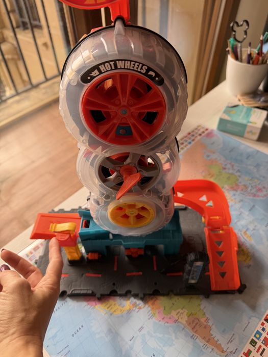 Писти hot wheels