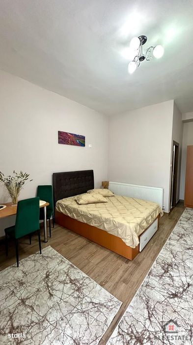 Casă modernă, P+E, 5 camere, 3 băi, teren 3.200 mp, zona Salina Turda