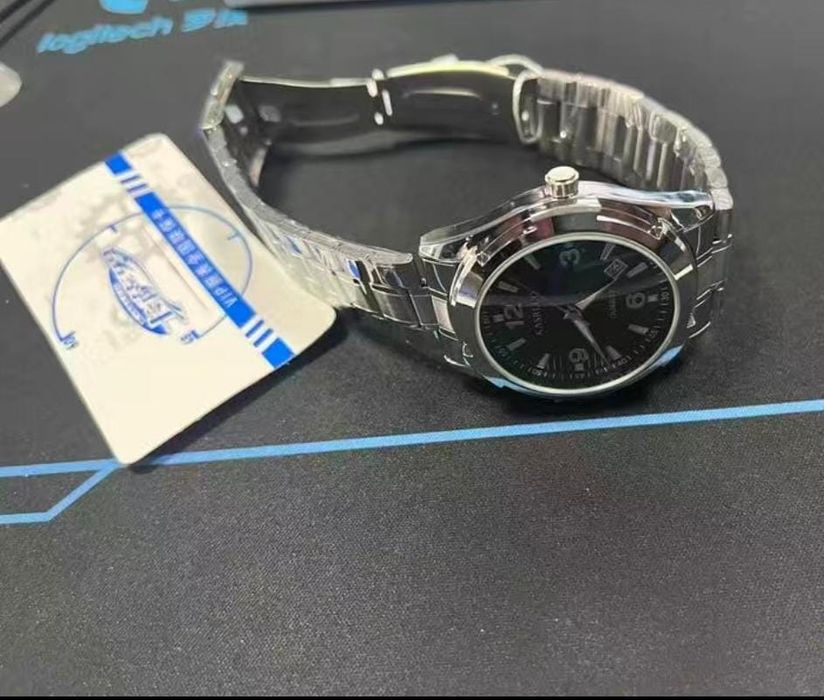 Часы Наручные, Қолсағат