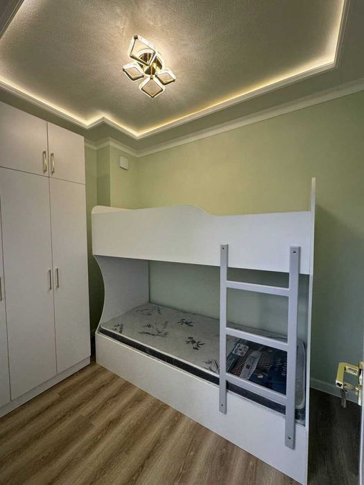 2х комнатная квартира на 10 этаже 50кв/м, в Самарканде