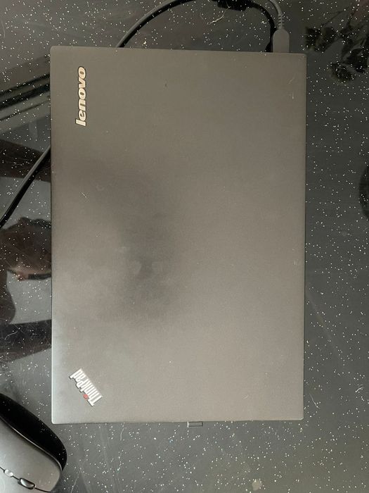 Продам ноутбук в отличном состоянии