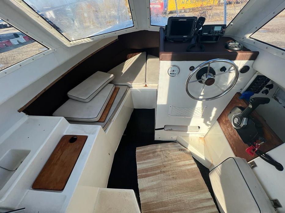 Barcă Cabinata Timonier 600.