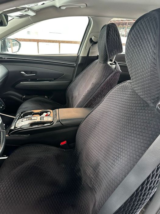 Продам чехол на автомашину