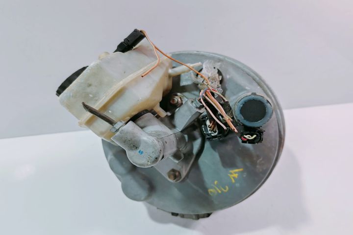 Tulumba Frana  cu pompa centrala A0054303230 Mercedes-Benz E-Class W2