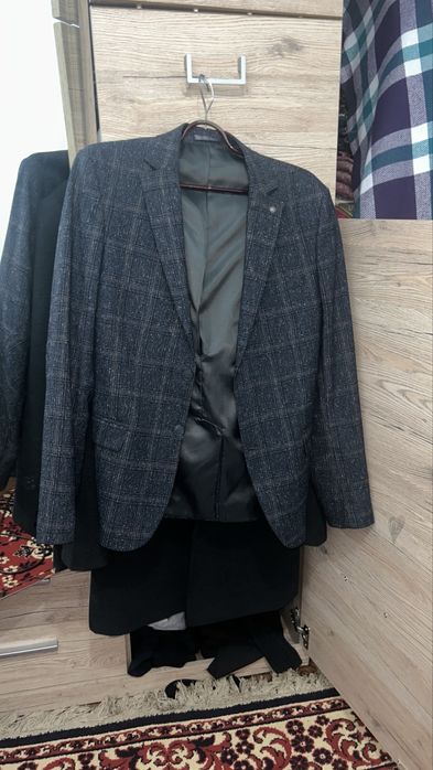 Продам пиджак 46 размер