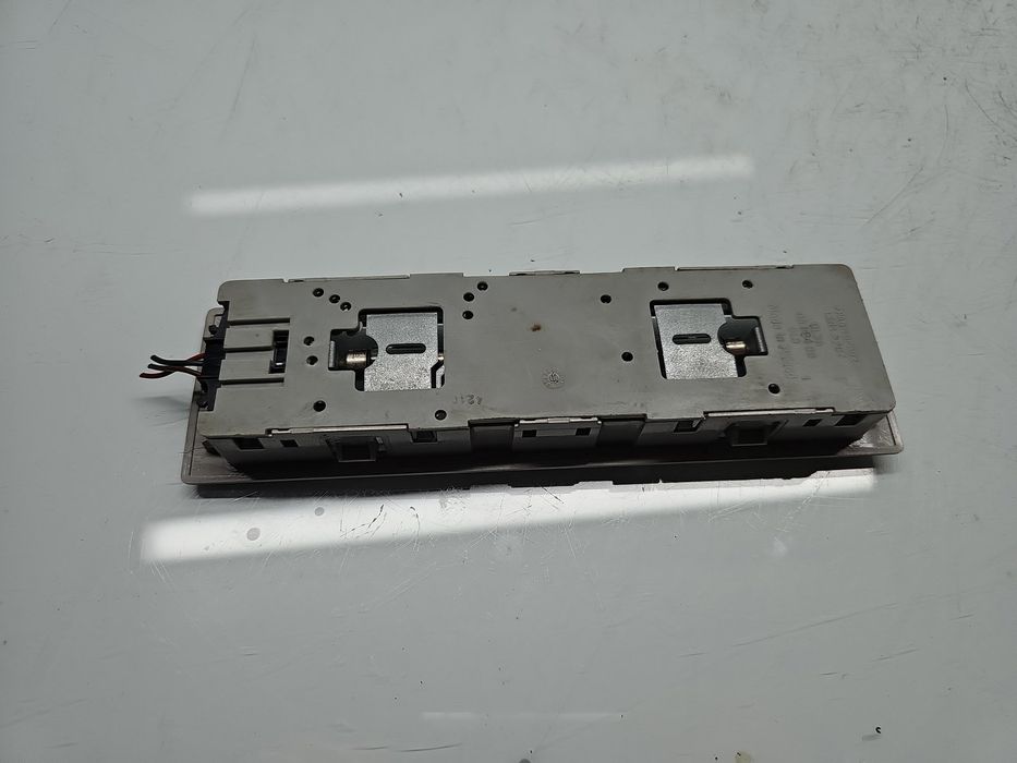 Plafoniera spate Volkswagen Touran (1T3) [Fabr 2010-2015] Facelift OEM