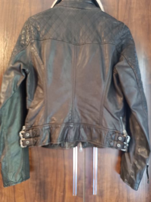 Женская дизайнерская куртка от бренда AFFLICTION