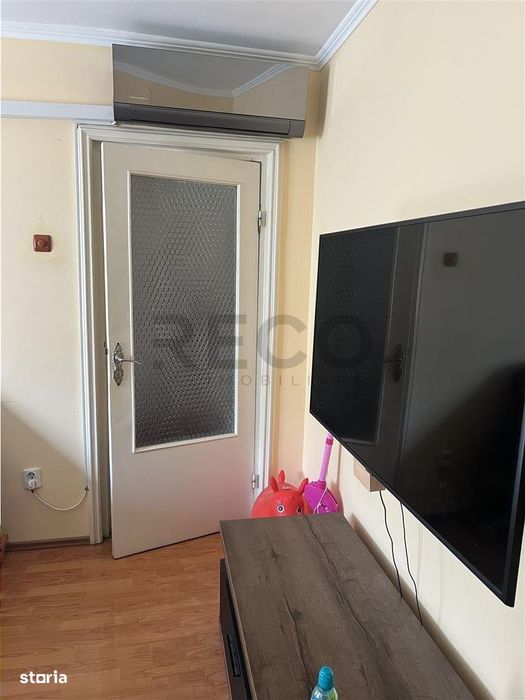 RECO apartament 3 camere in Nufarul