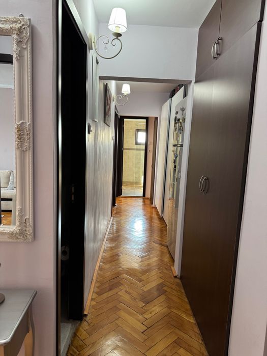 Apartament de vânzare 3 camere