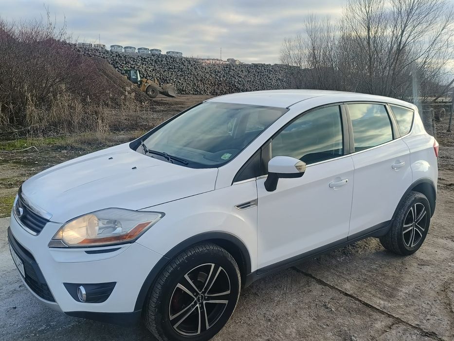 Vând Ford Kuga 2.0 TDCI 140CP 4X4  Automat