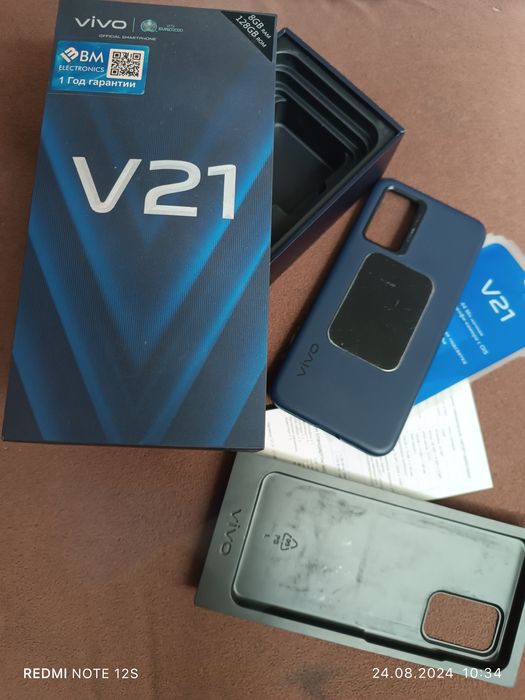 Vivo v21 8gb 128 GB aybi yoq ochlmagan