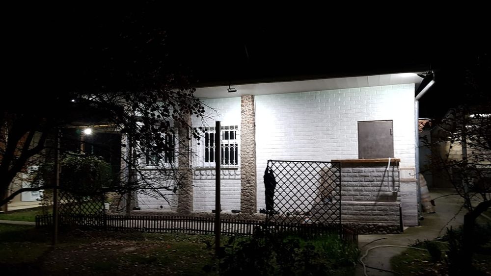 Дом-дача 10.2 сотки (2 участокав 1) два дома,сауна, бассейн