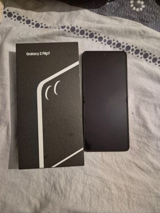 Samsung Galazy Z flip 7