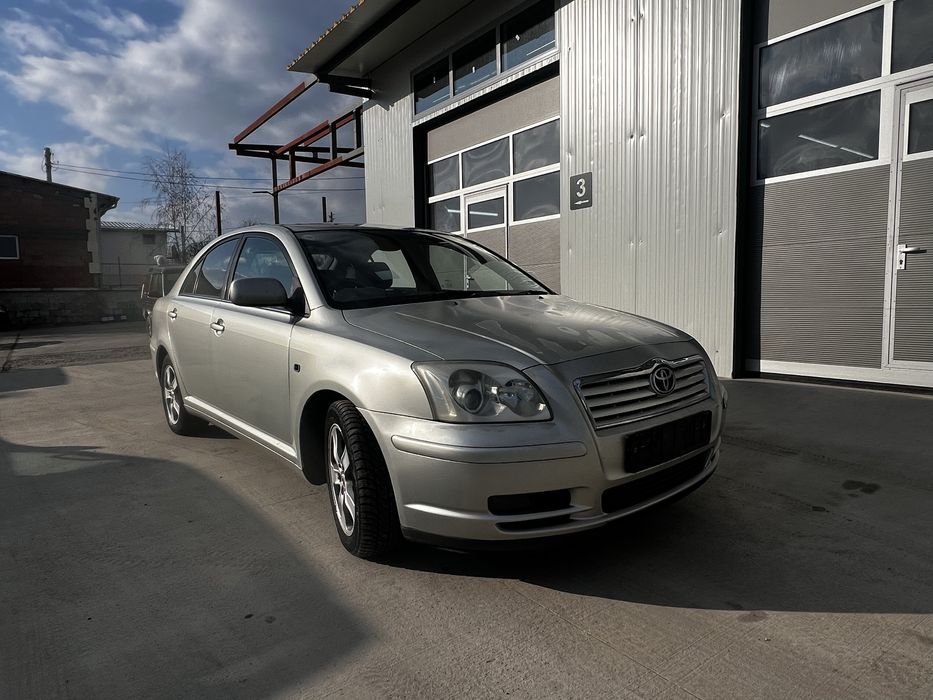 Toyota avensis 2,2 D4D 150к.с на части