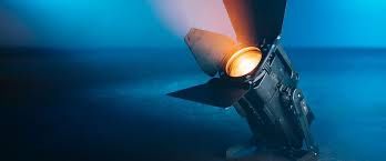 Inchiriere lumini RGB filmare foto/video Aputure Nanlite Astera