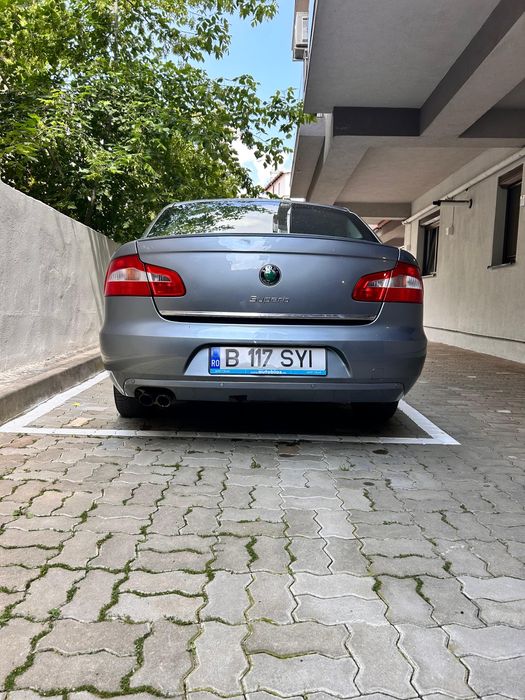 Vand Skoda Superb 2011