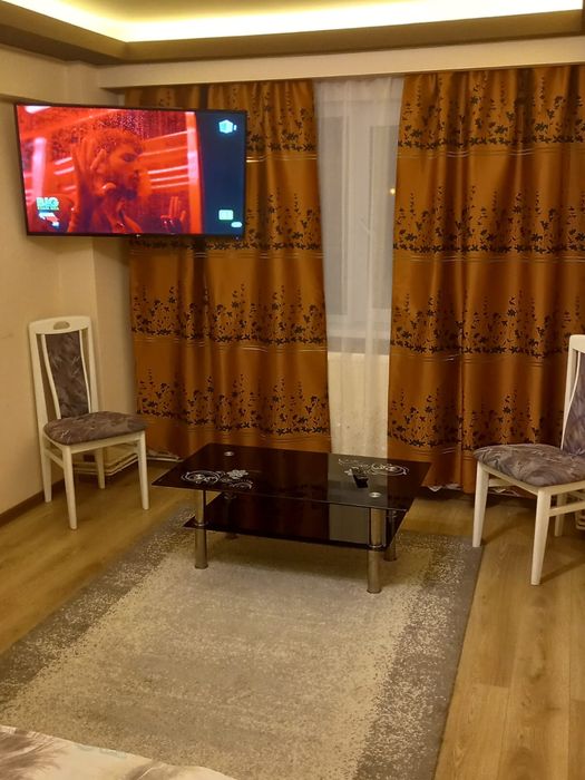 inchiriz garsoniera zona strand